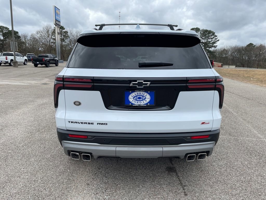New 2026 Chevrolet Traverse Z71 w/ Driver Confidence Package image 4