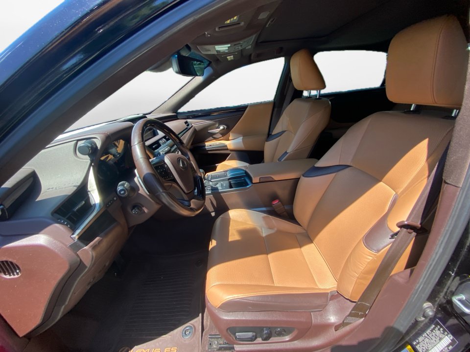 Used 2019 Lexus ES 350 w/ Premium Package FWD image 11