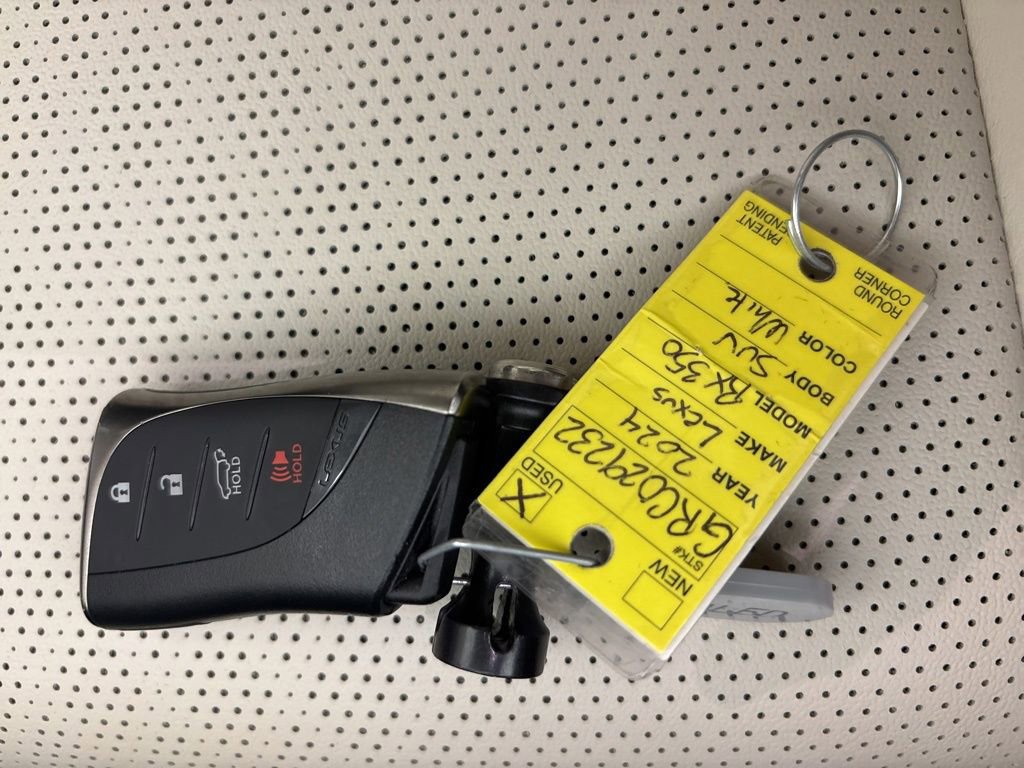 Used 2024 Lexus RX 350 Premium Plus w/ Convenience Package image 29