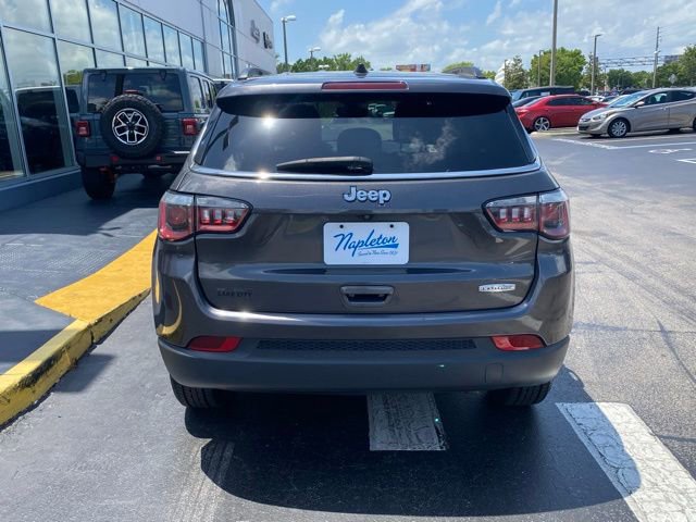 Used 2020 Jeep Compass Latitude FWD image 8