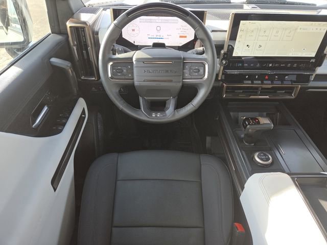 Used 2025 GMC Hummer EV 2X image 32