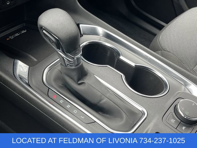 Used 2023 Chevrolet Traverse LT FWD image 15