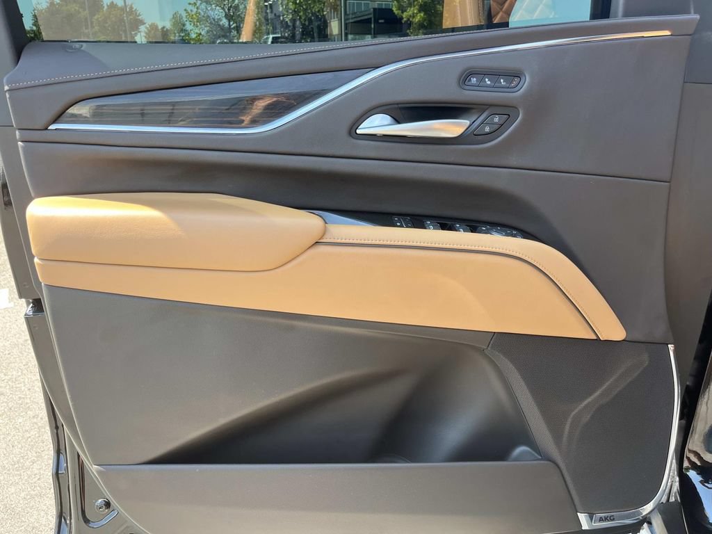 Used 2023 Cadillac Escalade Sport w/ Touring Package AWD/4WD image 30