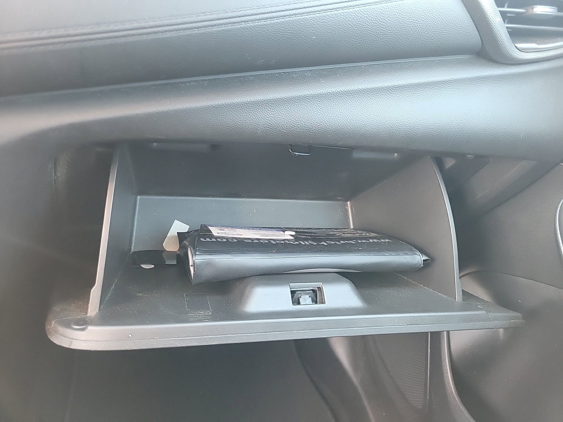 Used 2022 Buick Encore GX Select image 32