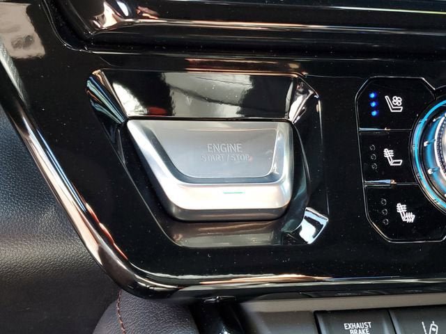 New 2026 GMC Sierra 2500 AT4 w/ Technology Package AWD/4WD image 27