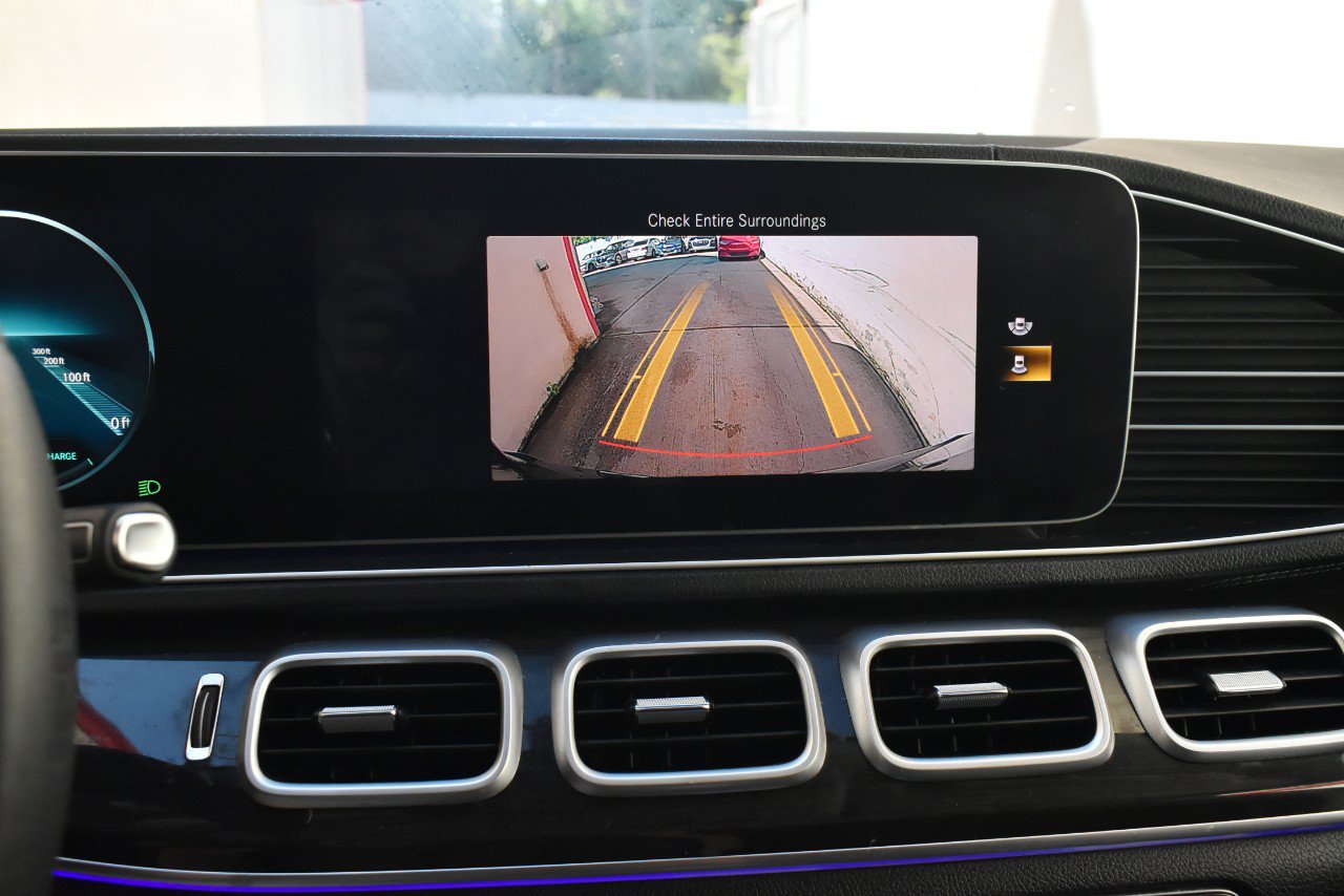 Used 2020 Mercedes-Benz GLS 450 4MATIC image 27