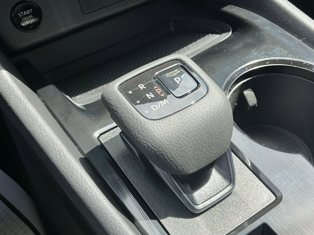 Used 2026 Nissan Rogue SV FWD image 32