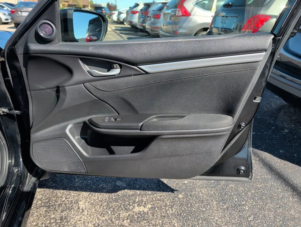 Used 2018 Honda Civic EX-T image 6