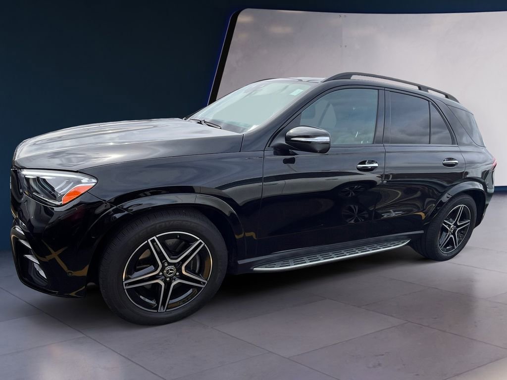 Certified 2025 Mercedes-Benz GLE 580 4MATIC image 2