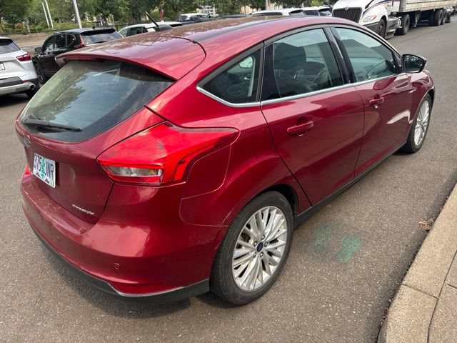 Used 2016 Ford Focus Titanium FWD image 2