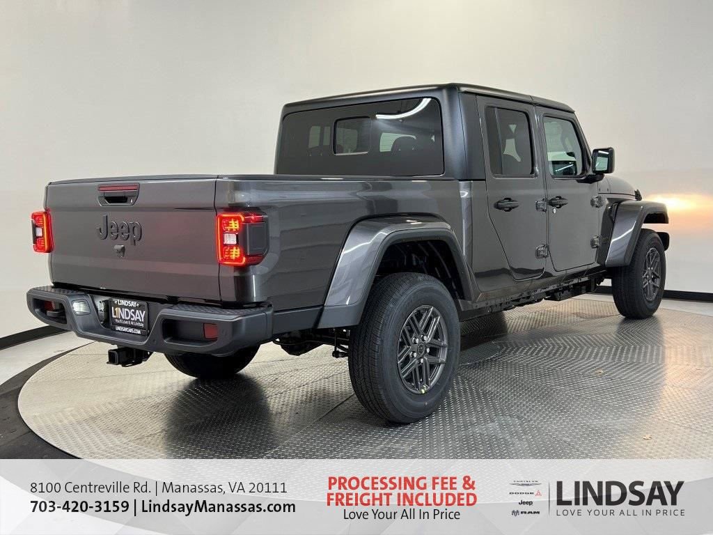 New 2026 Jeep Gladiator Sport AWD/4WD image 4