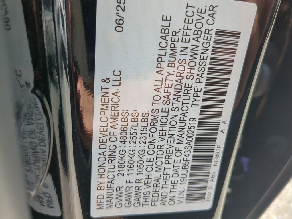 New 2025 Acura TLX w/ Technology Package image 32