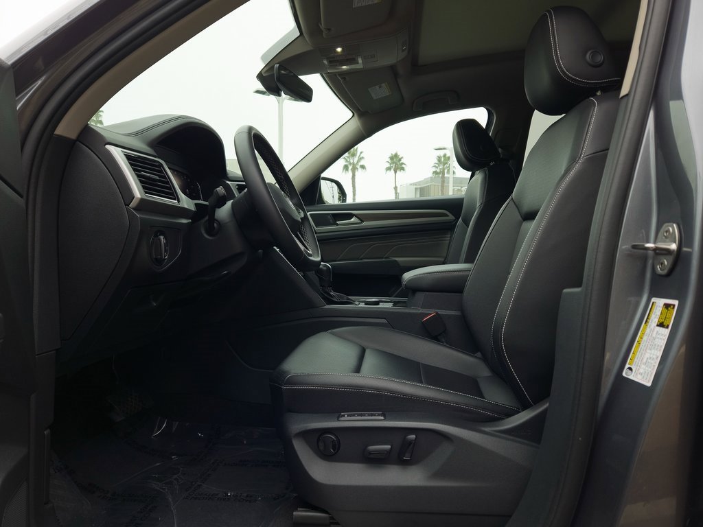 Used 2023 Volkswagen Atlas SEL image 10