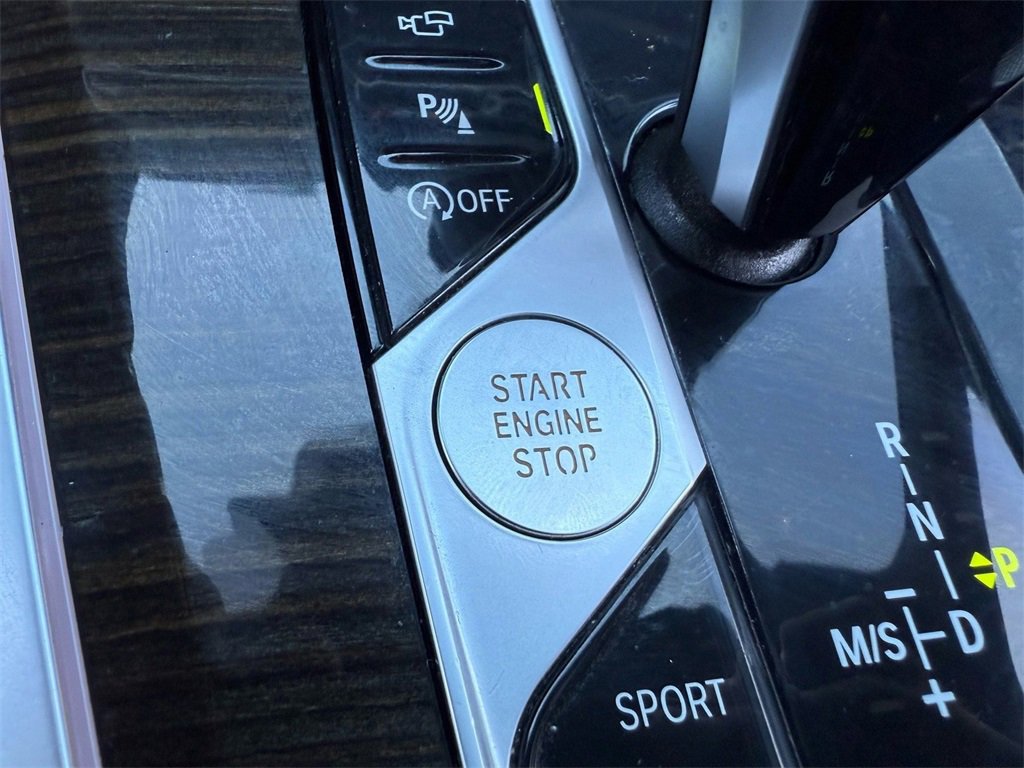 Used 2020 BMW X5 xDrive40i w/ Convenience Package image 33