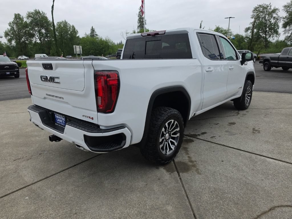 Used 2023 GMC Sierra 1500 AT4 w/ Technology Package AWD/4WD image 6