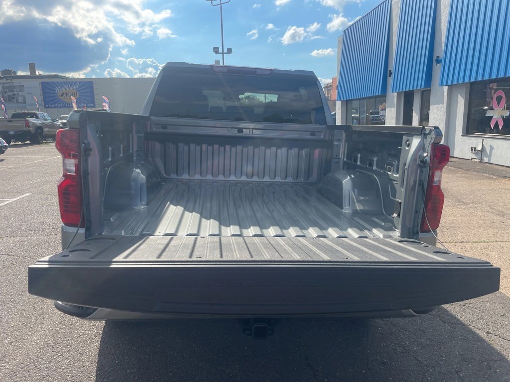 New 2026 Chevrolet Silverado 1500 Custom w/ Turbomax Blackout Package image 26
