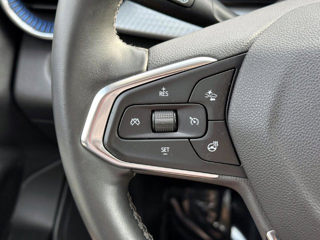 Certified 2024 Chevrolet Trax LT w/ Driver Confidence Package FWD image 24