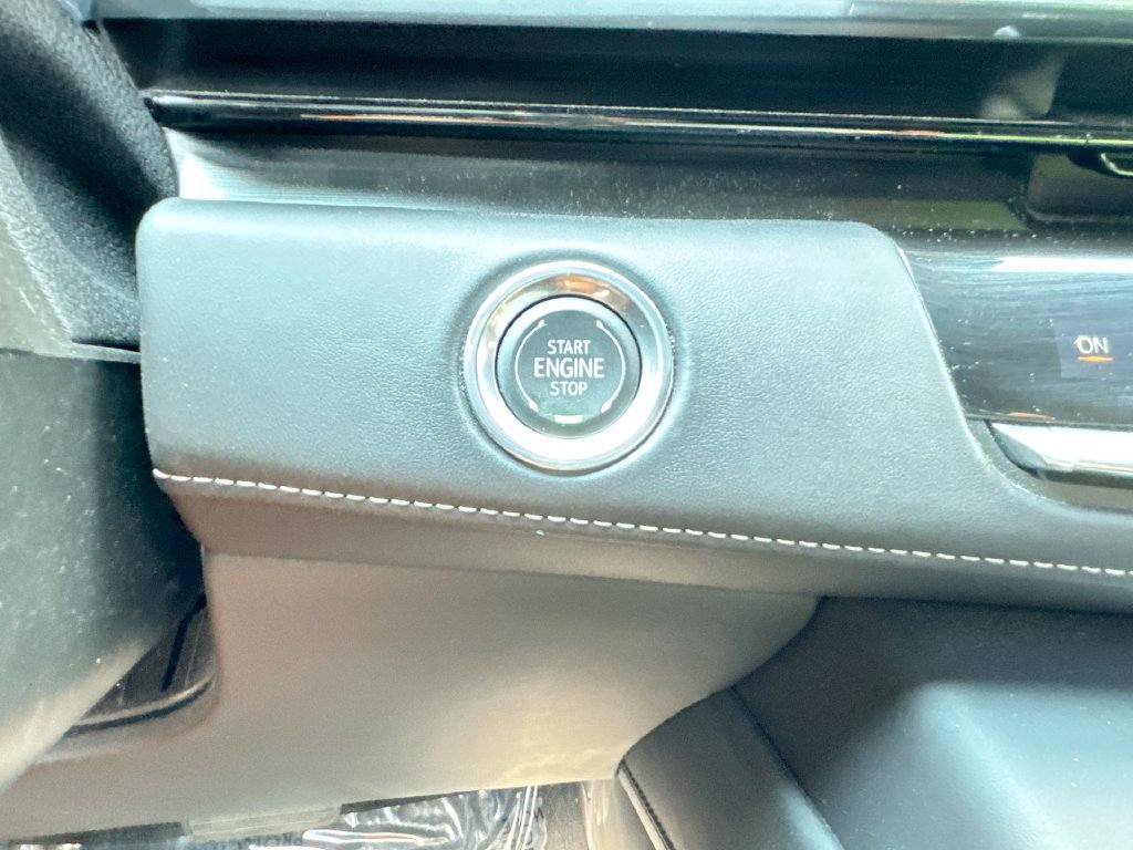 Used 2024 Cadillac Escalade ESV Sport Platinum AWD/4WD image 22