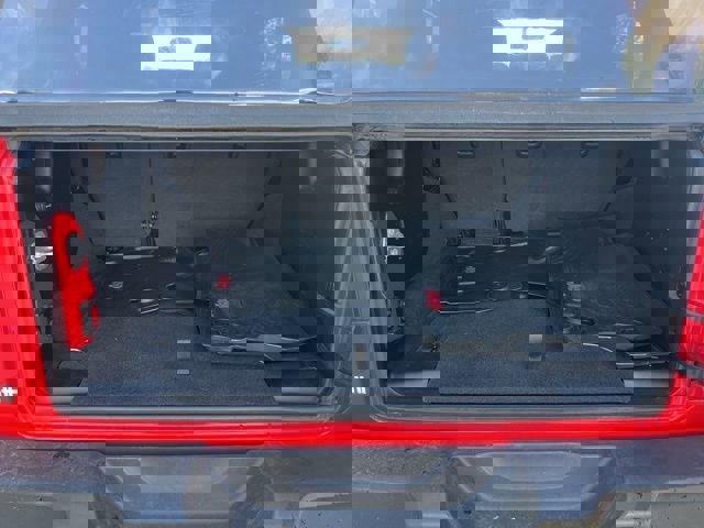 Used 2021 Jeep Wrangler Unlimited Sahara w/ Cold Weather Group AWD/4WD image 12