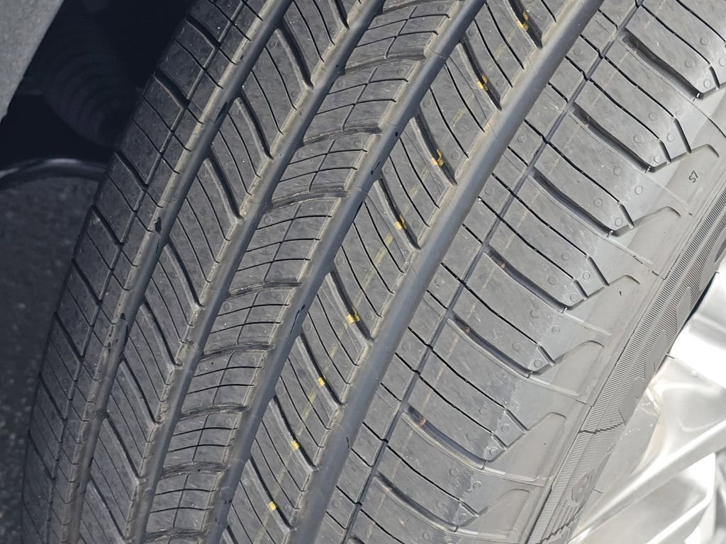 Used 2025 Toyota RAV4 Limited w/ Advanced Technology Package image 21