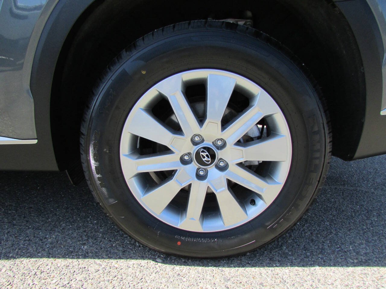 Used 2024 Hyundai Palisade SEL FWD image 11