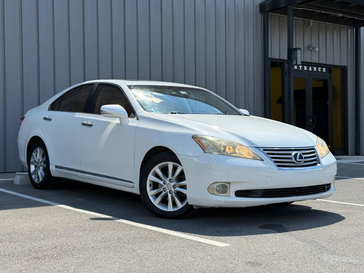 Used 2010 Lexus ES 350 Premium FWD image 3