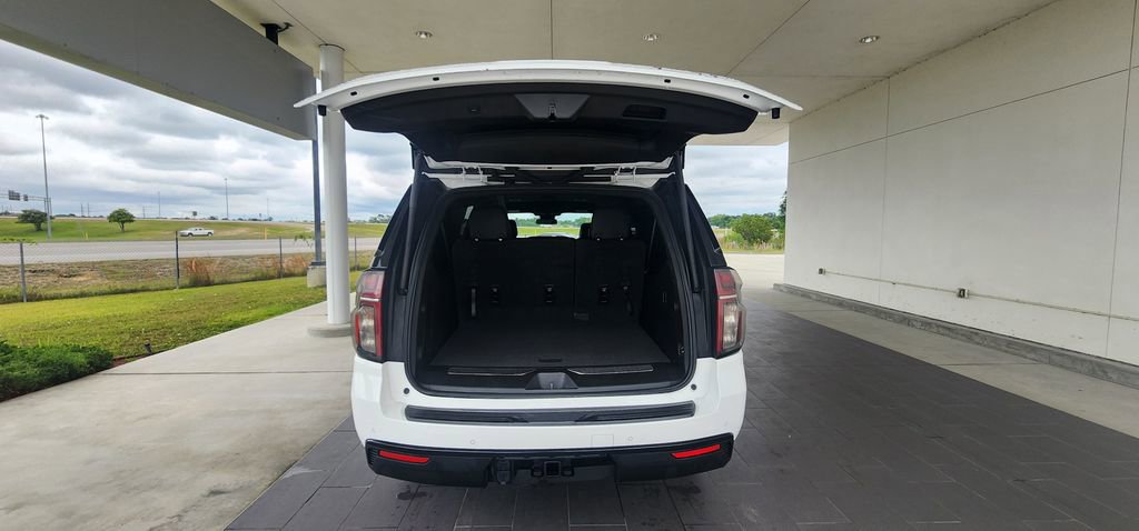 Used 2024 Chevrolet Suburban RST RWD image 23