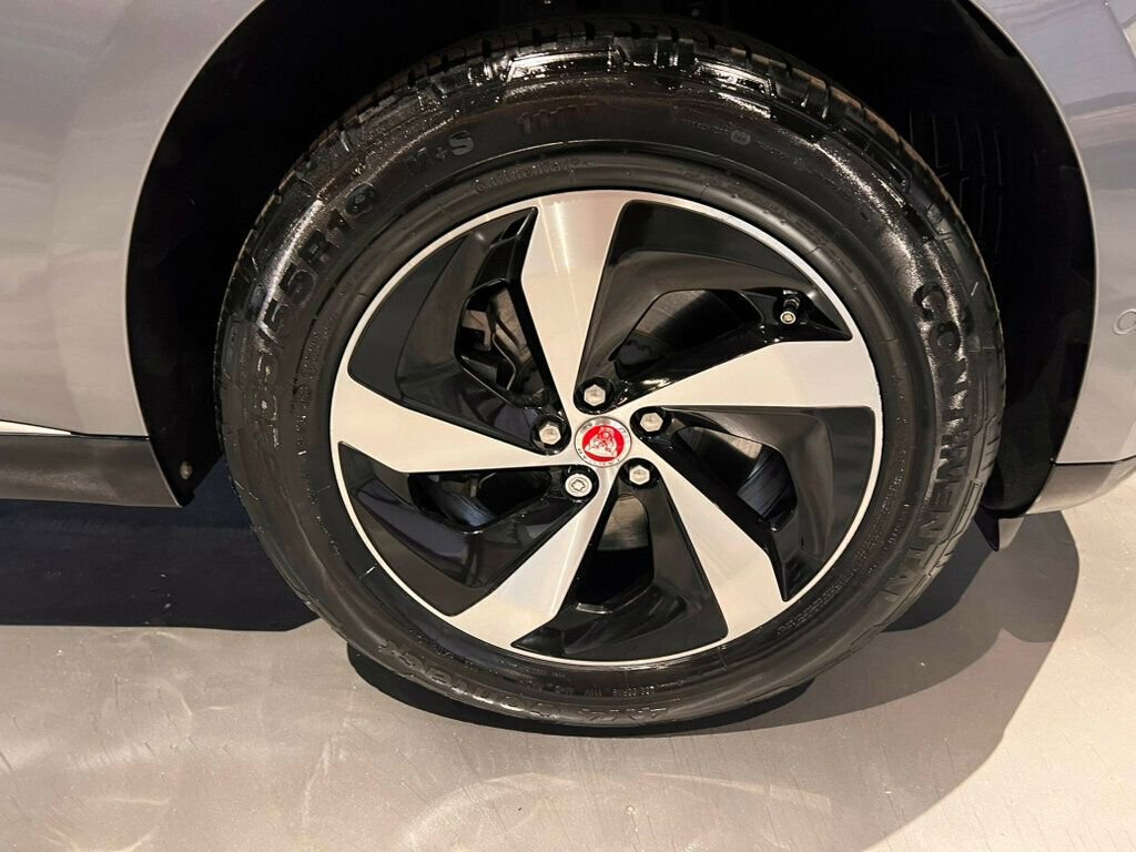 Used 2021 Jaguar F-PACE S image 13