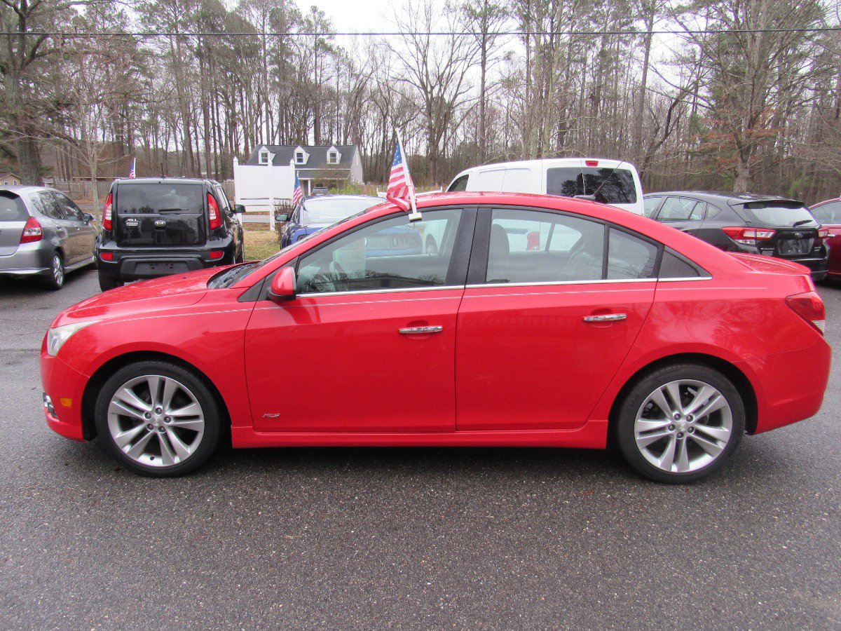 Used 2014 Chevrolet Cruze LTZ w/ RS Package image 2