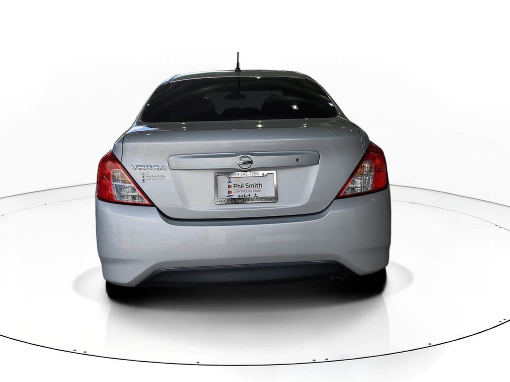 Used 2015 Nissan Versa S image 5