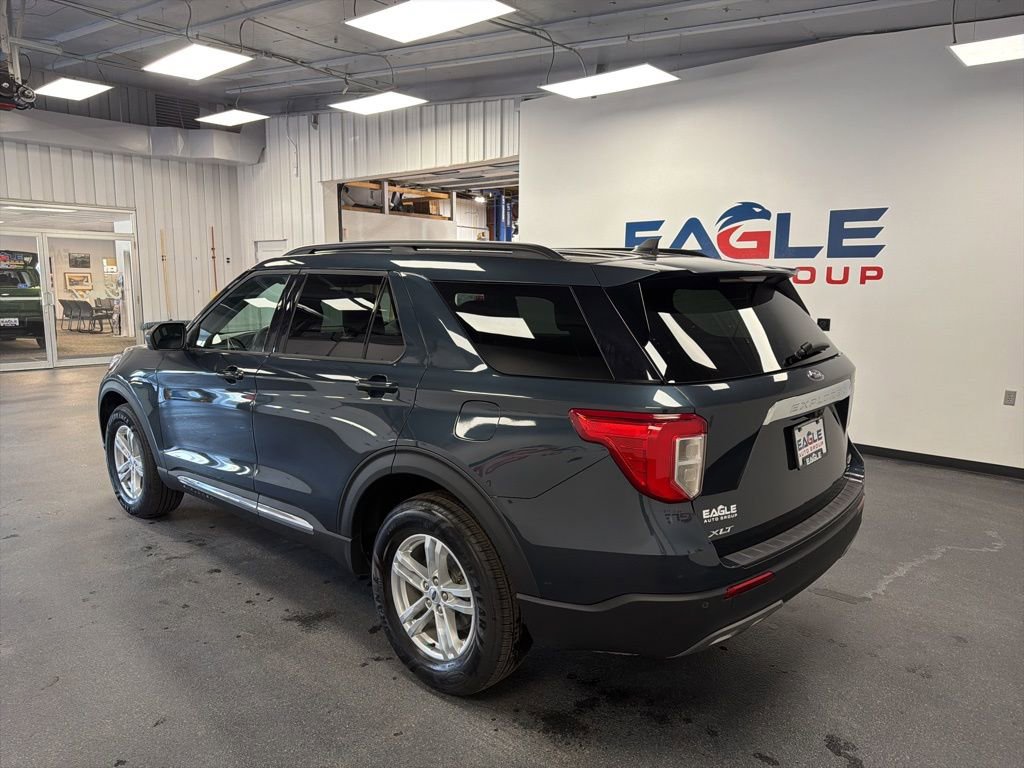 Used 2023 Ford Explorer XLT w/ Equipment Group 202A image 6