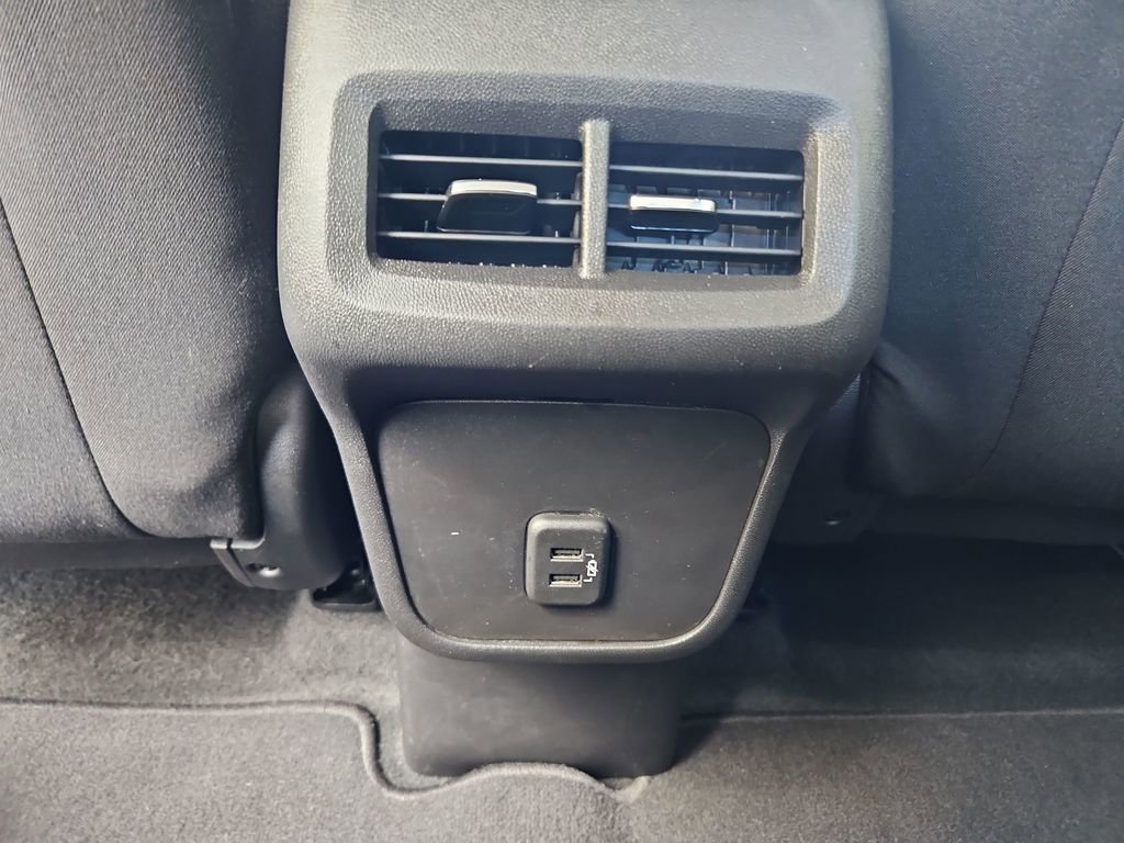 Used 2024 Chevrolet Equinox LT FWD image 27