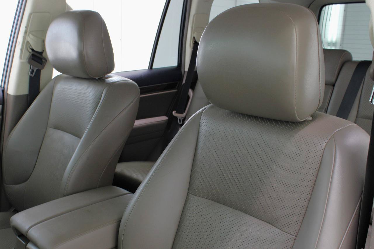 Used 2012 Lexus GX 460 w/ Comfort Plus Pkg AWD/4WD image 34