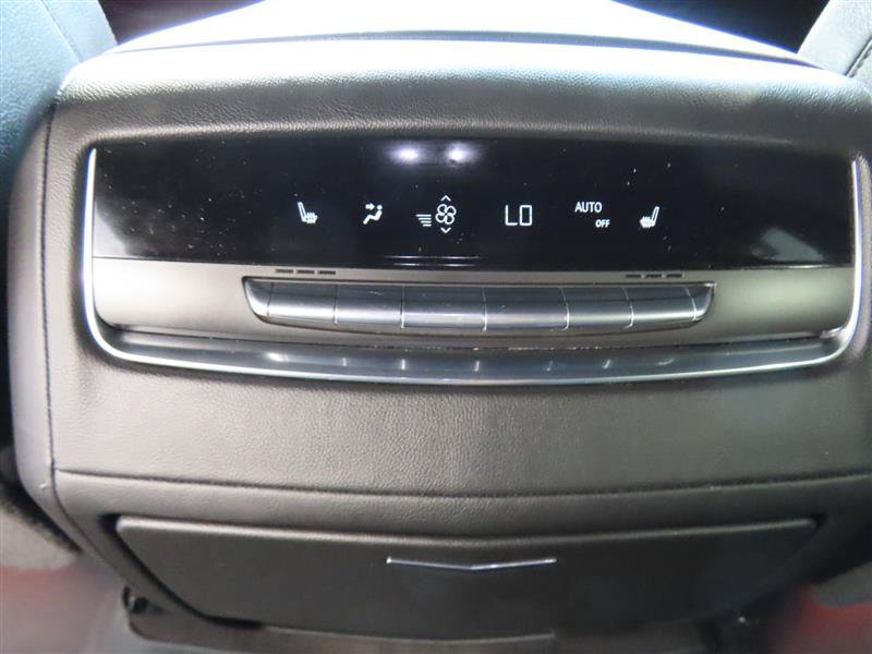 Used 2024 Cadillac Escalade ESV Luxury AWD/4WD image 36