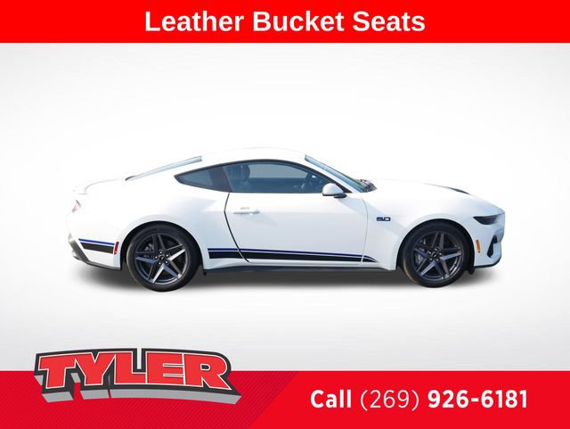 Used 2025 Ford Mustang GT Premium w/ California Special Package RWD image 9