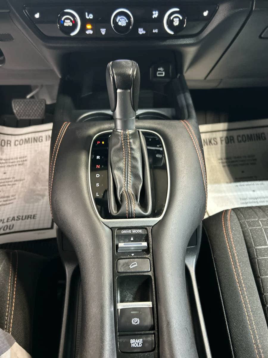 Used 2024 Honda HR-V Sport image 6