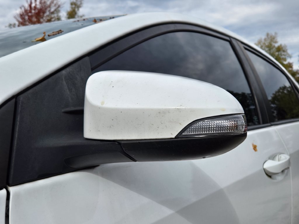 Used 2018 Toyota Corolla SE FWD image 10