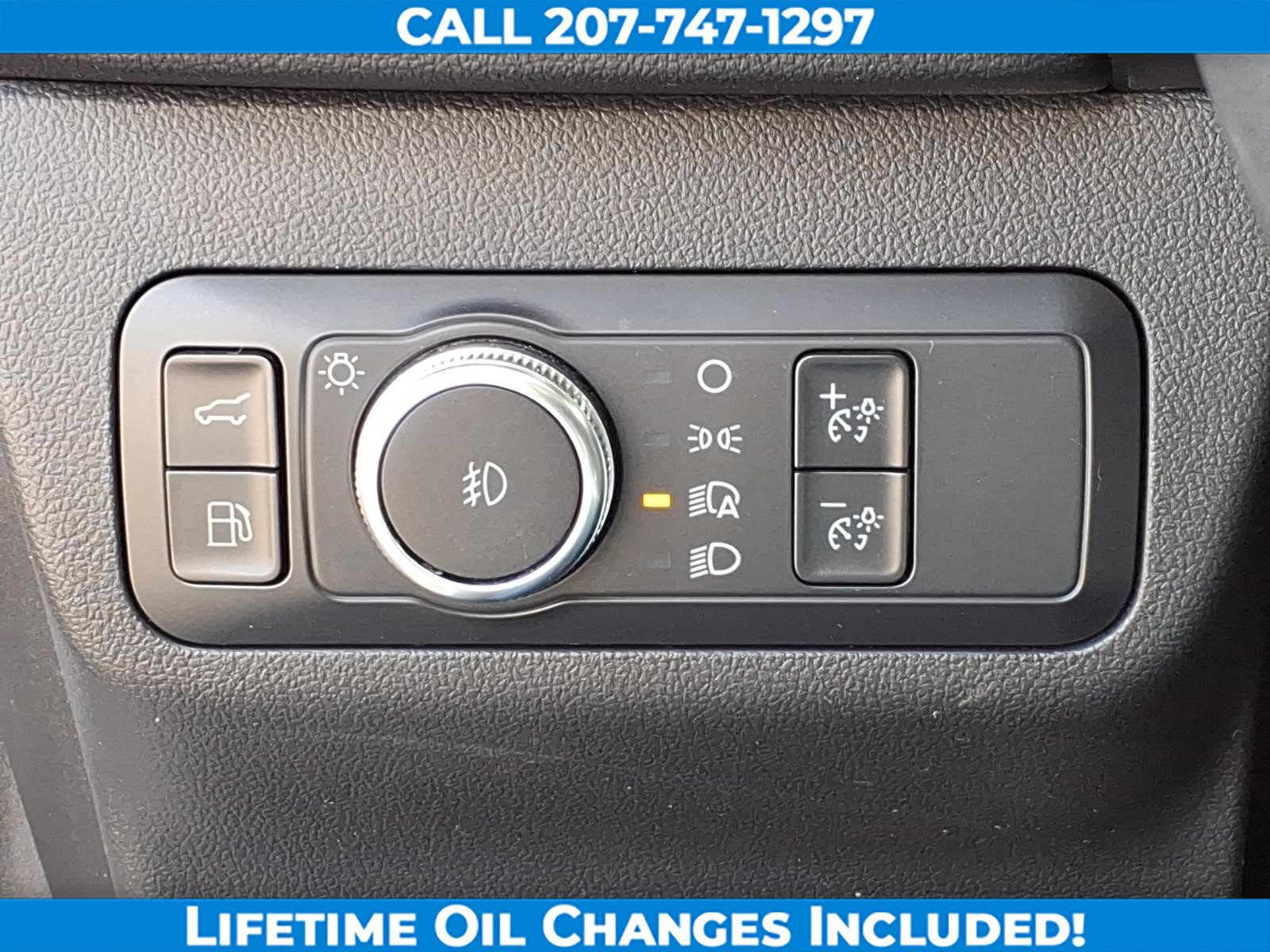 Used 2022 Ford Escape SEL image 15