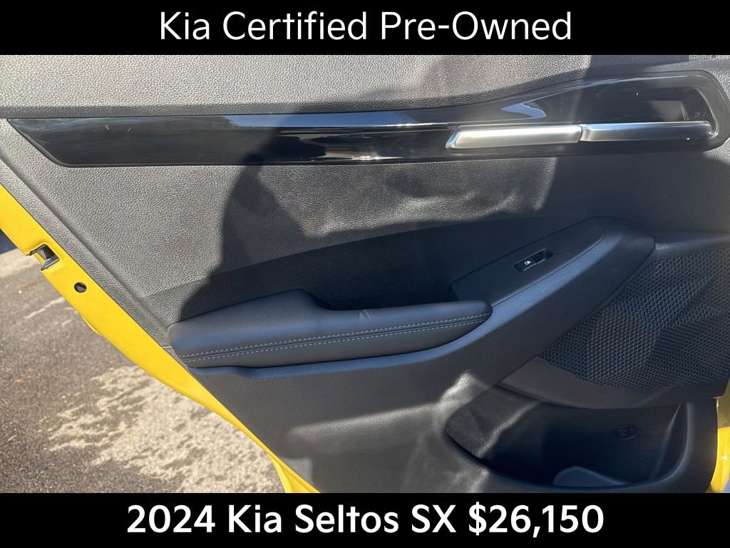 Certified 2024 Kia Seltos SX w/ SX Sunroof Package image 16
