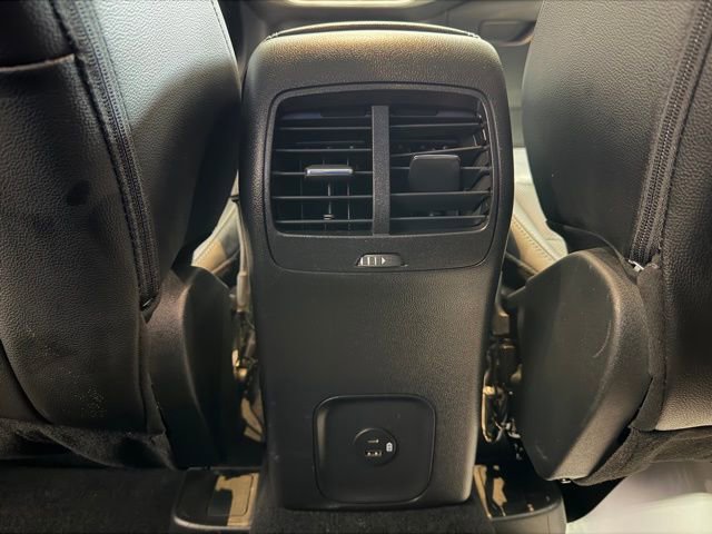 Used 2022 Ford Escape SEL image 37