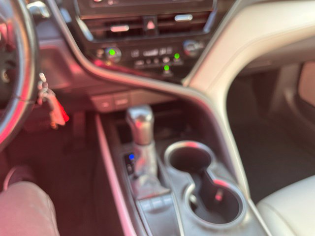 Used 2022 Toyota Camry SE FWD image 27