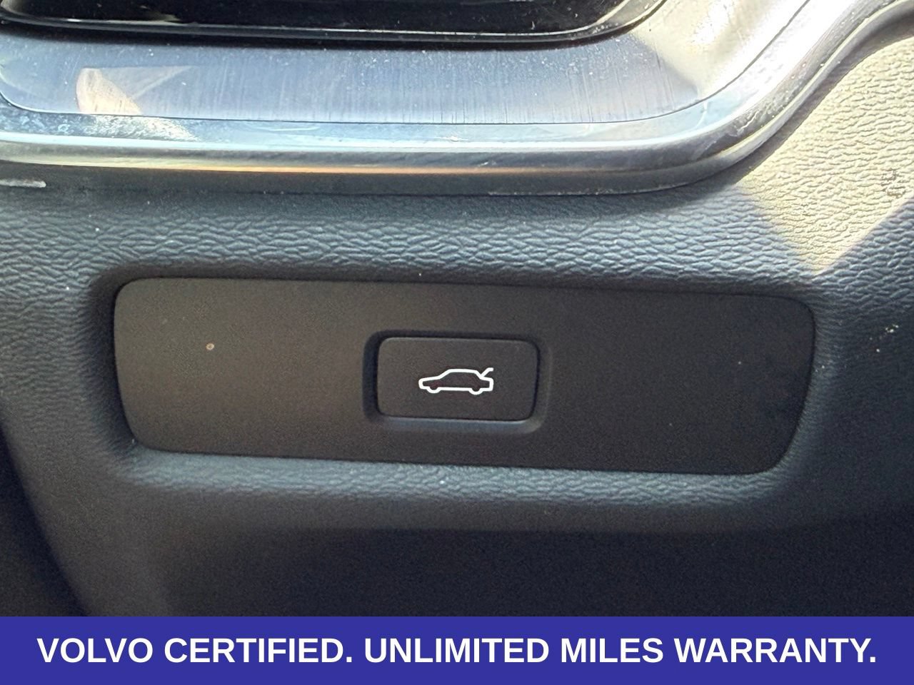 Certified 2024 Volvo S60 B5 Core w/ Climate Package FWD image 19