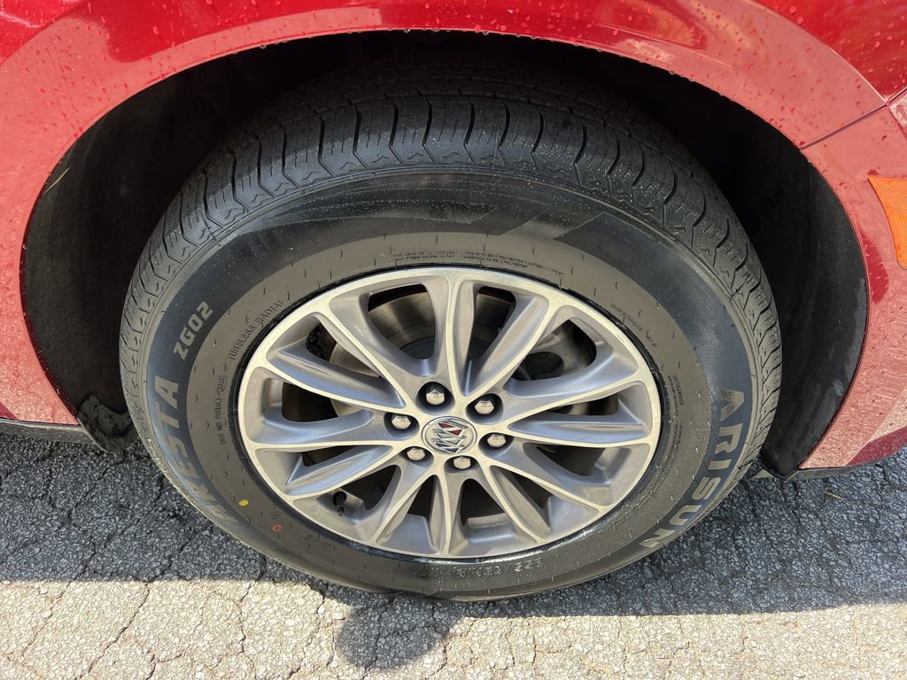 Used 2024 Buick Enclave Premium image 10