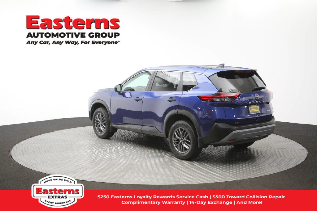 Used 2023 Nissan Rogue S AWD/4WD image 65