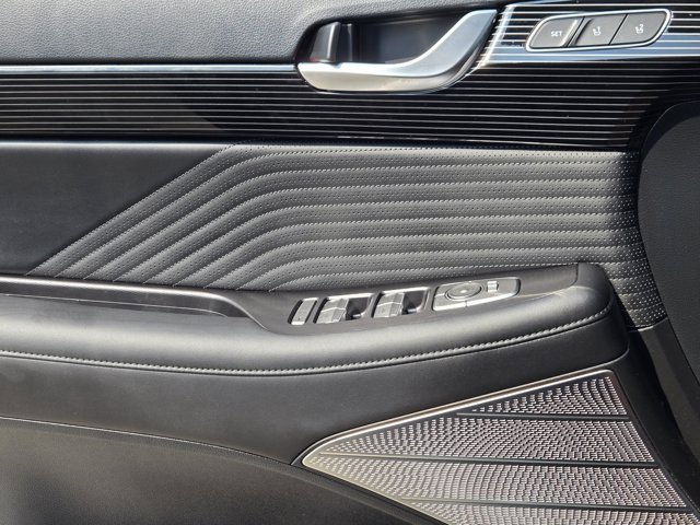 Used 2025 Hyundai Palisade Calligraphy image 23