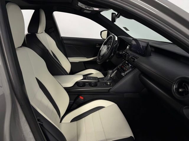 Used 2025 Lexus IS 350 F Sport w/ Navigation Package image 16