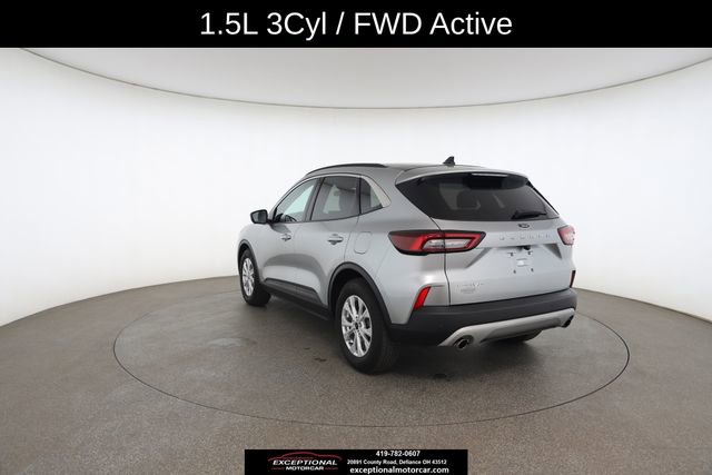 Used 2023 Ford Escape Active w/ Tech Pack #2 FWD image 12