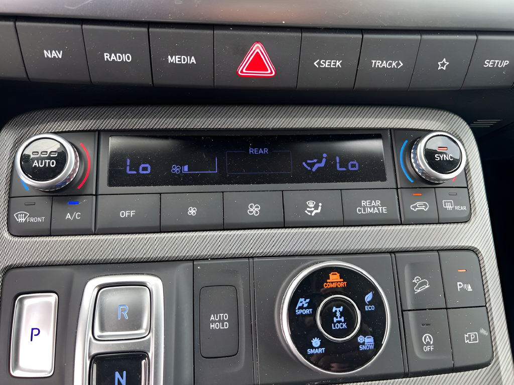 Used 2024 Hyundai Palisade SEL AWD/4WD image 28