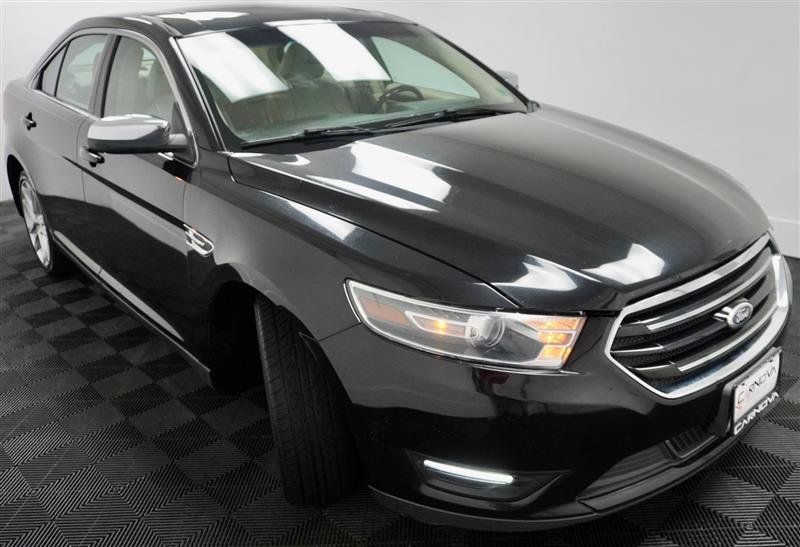 Used 2016 Ford Taurus Limited FWD image 10