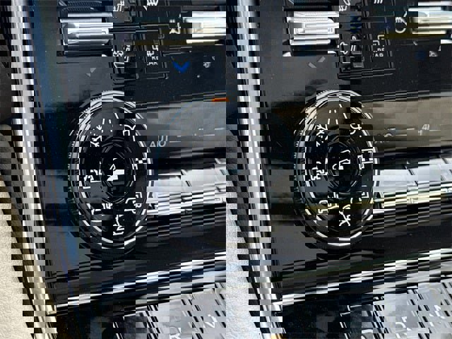 New 2026 Nissan Armada Platinum image 30